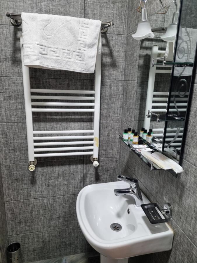 Mahali Hotel Batumi Exteriér fotografie