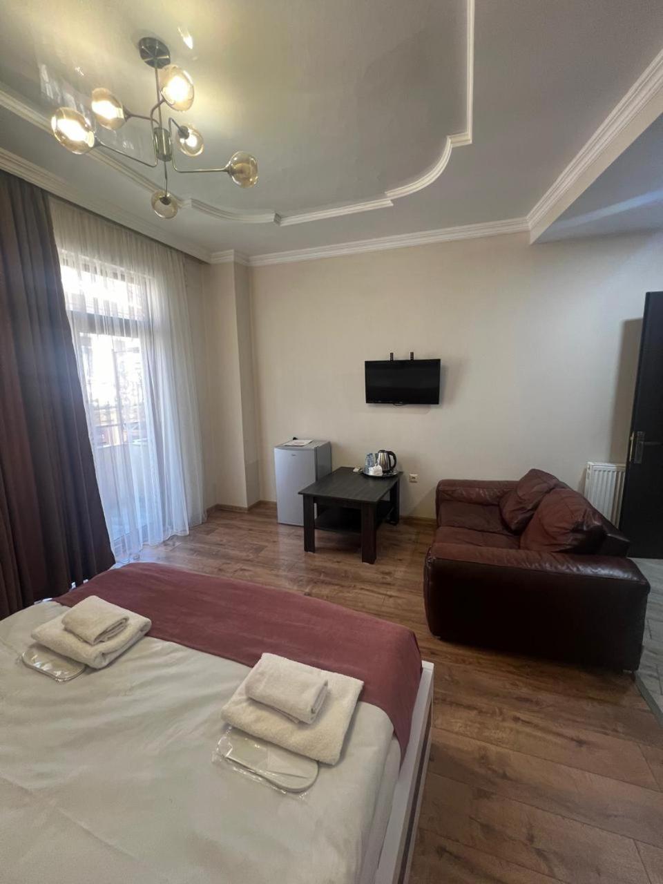 Mahali Hotel Batumi Exteriér fotografie